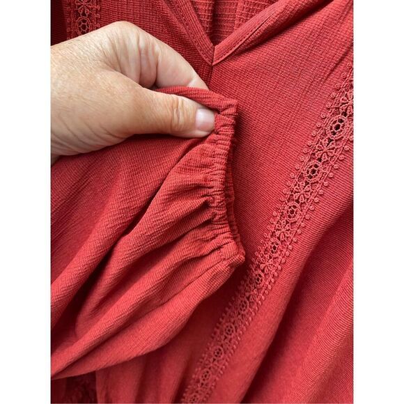 Full Circle trends 3X peasant style top. - Picture 5 of 8